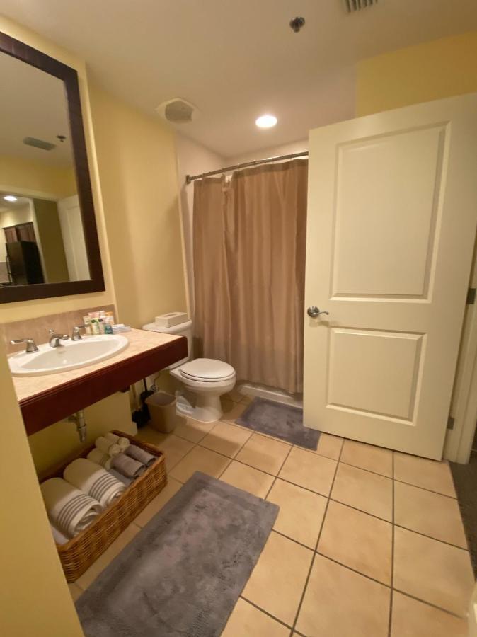 Ocean View Luxurious Condo-Best Location + Balcony Destin Exterior photo